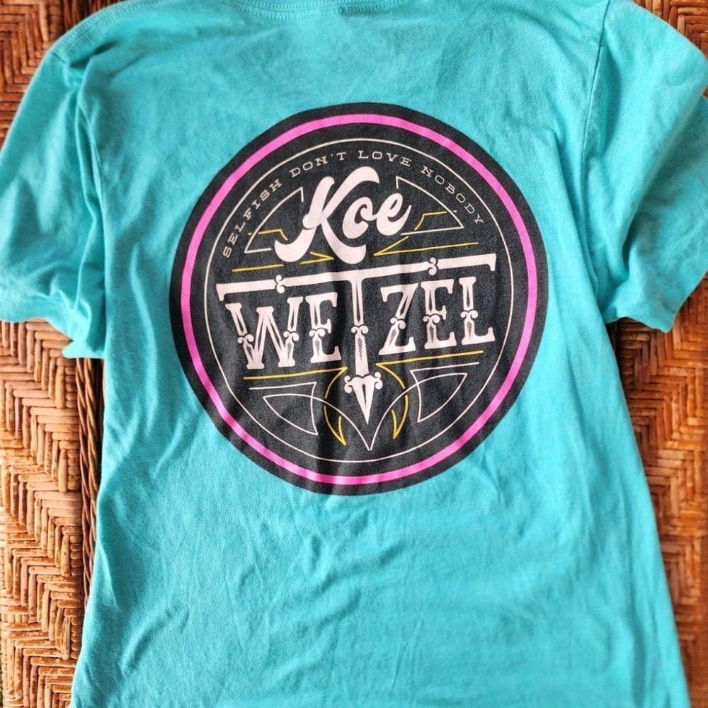 Koe Wetzel Bella Canvas Size M Teal Graphic Tee